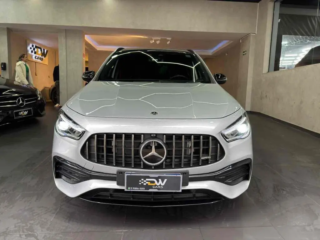 MERCEDES- BENZ GLA 35 AMG