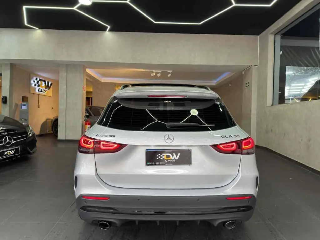 MERCEDES- BENZ GLA 35 AMG