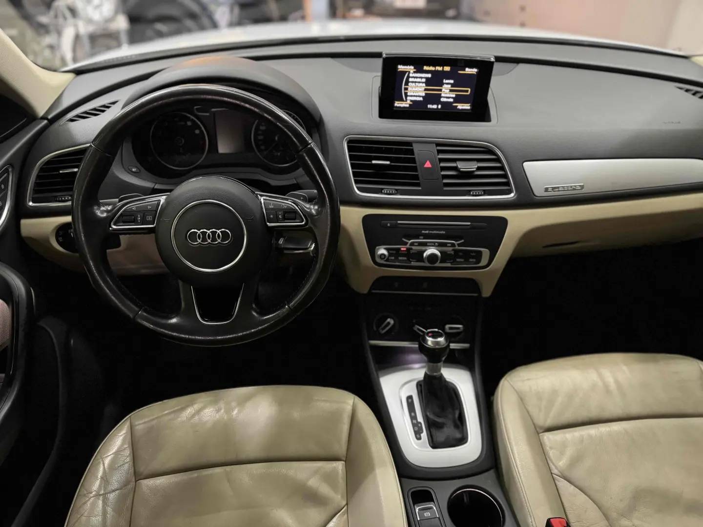 AUDI Q3