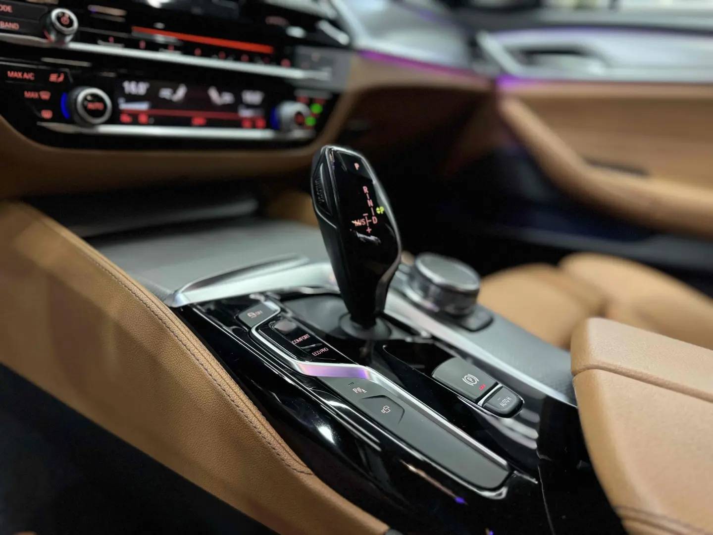 BMW540I