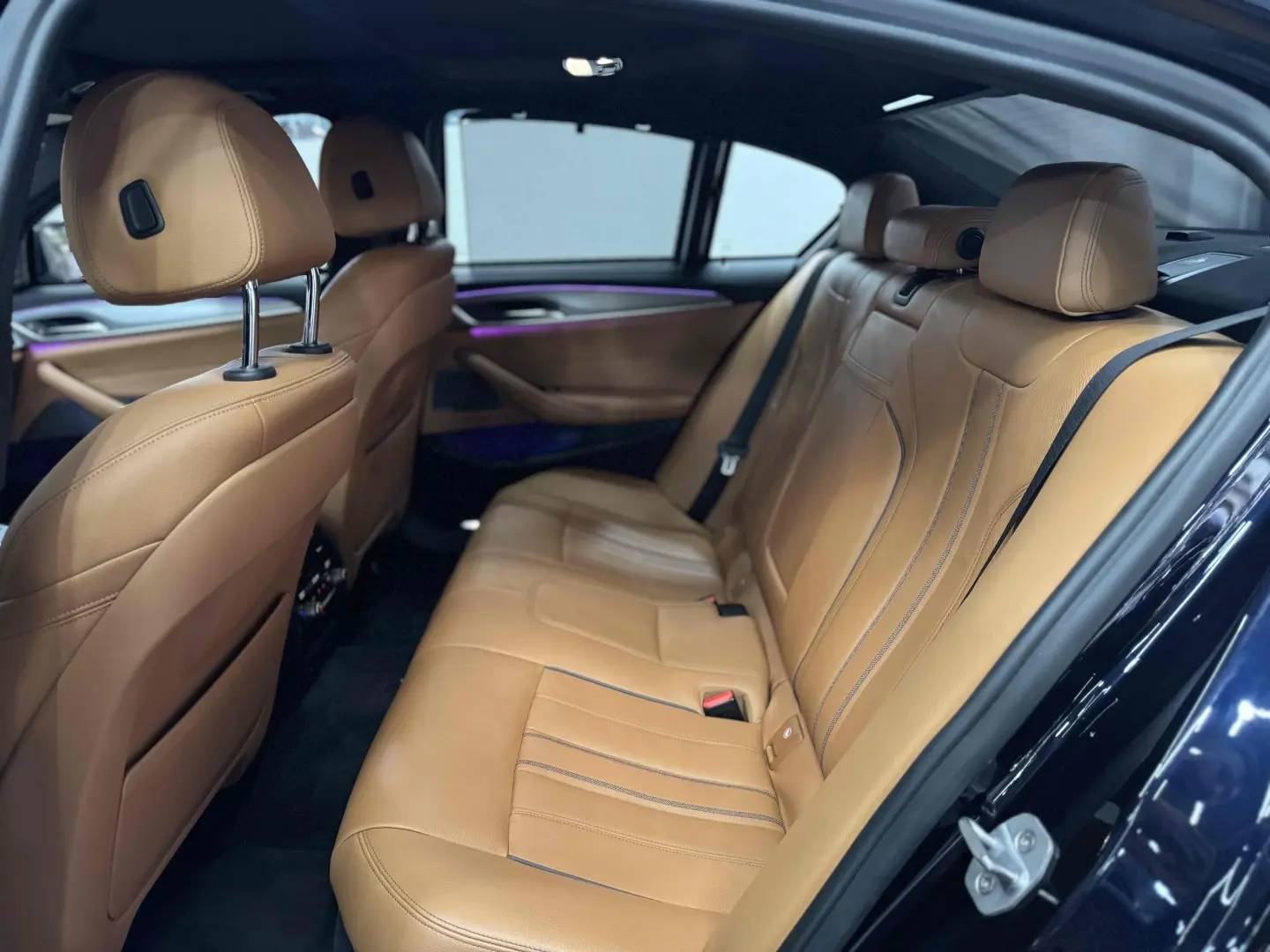 BMW540I