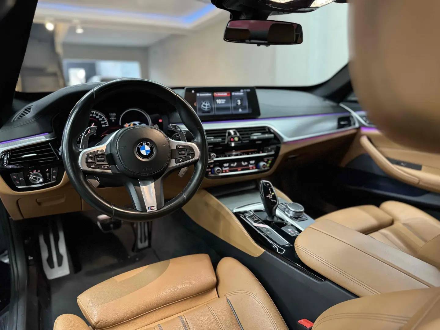 BMW540I