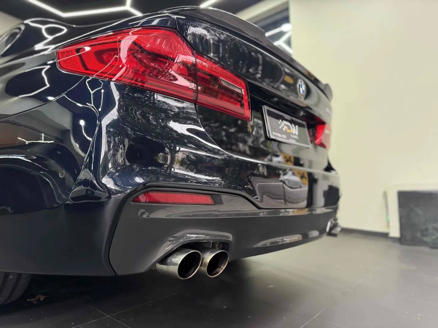 BMW540I