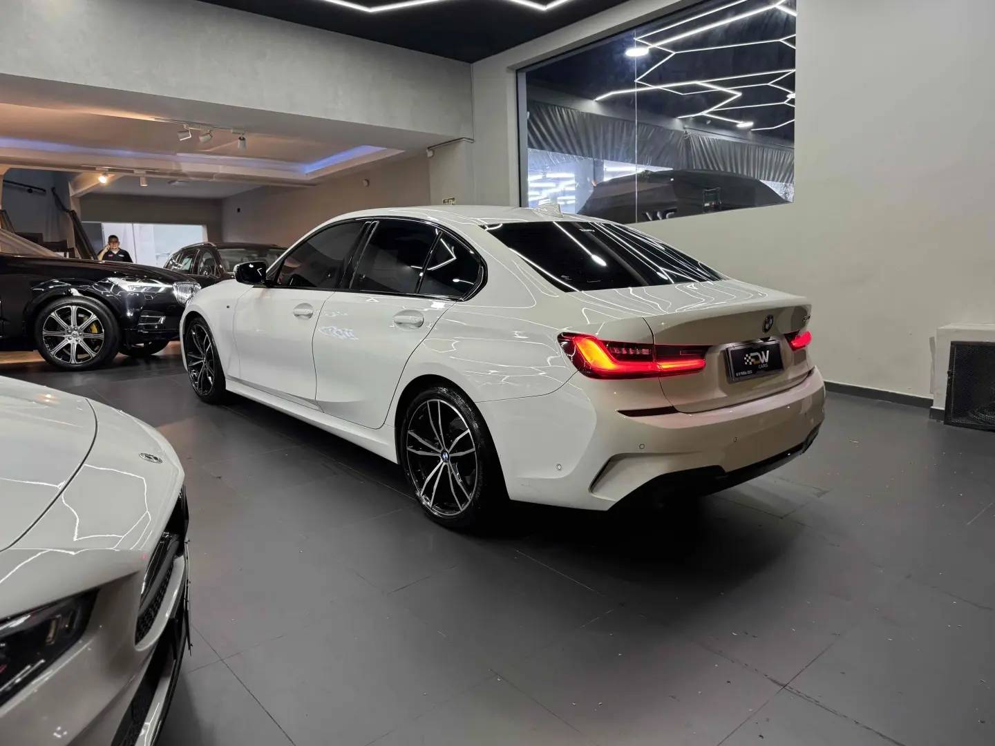 BMW 320I