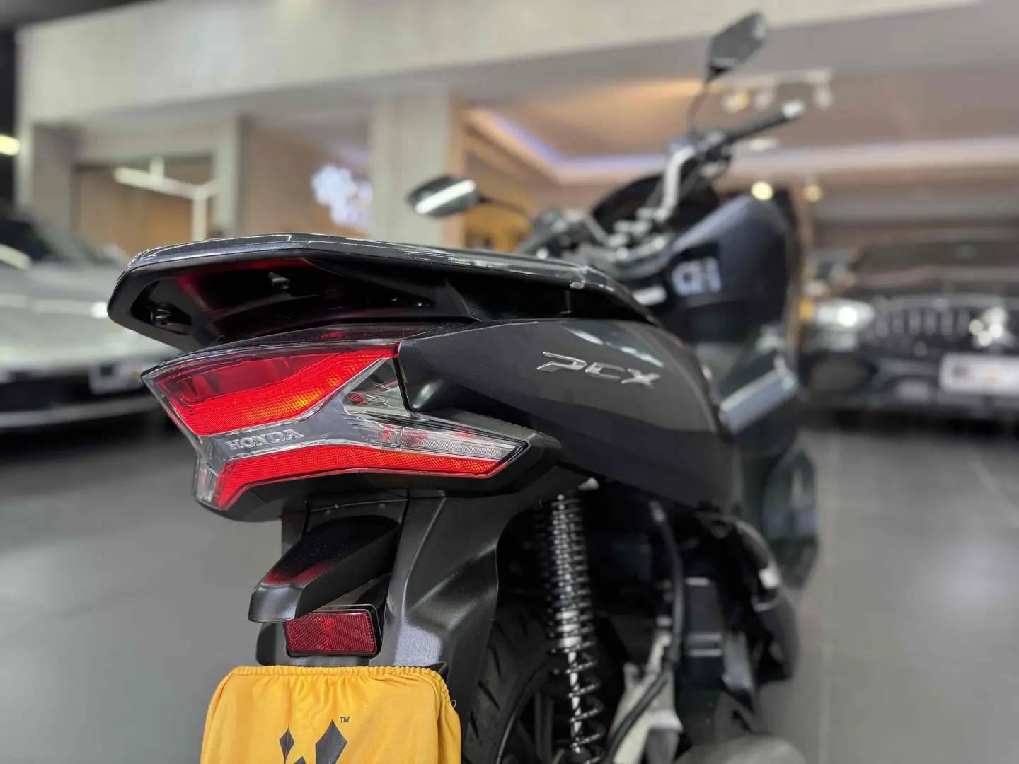 HONDA PCX 150 DLX ABS