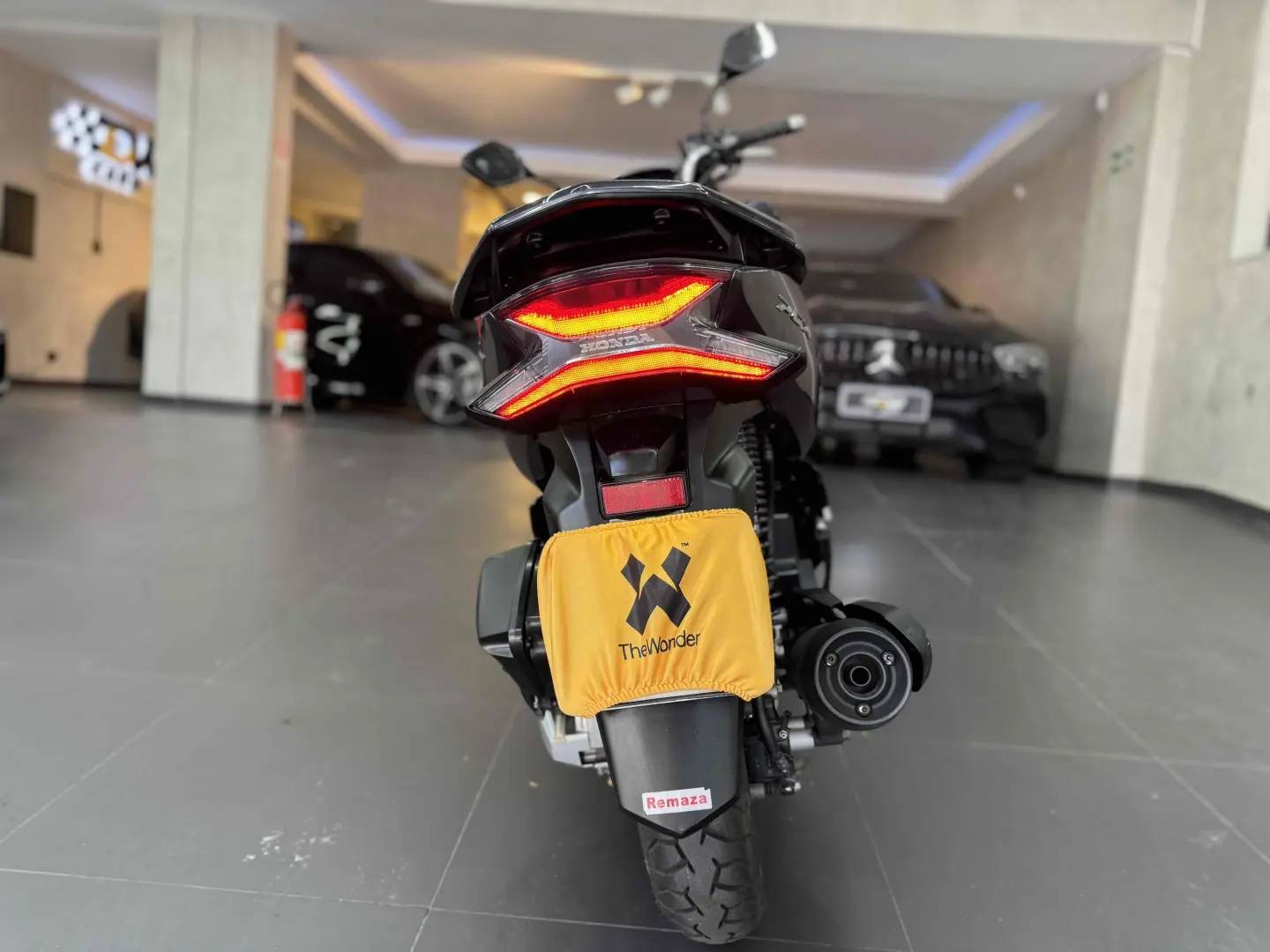 HONDA PCX 150 DLX ABS
