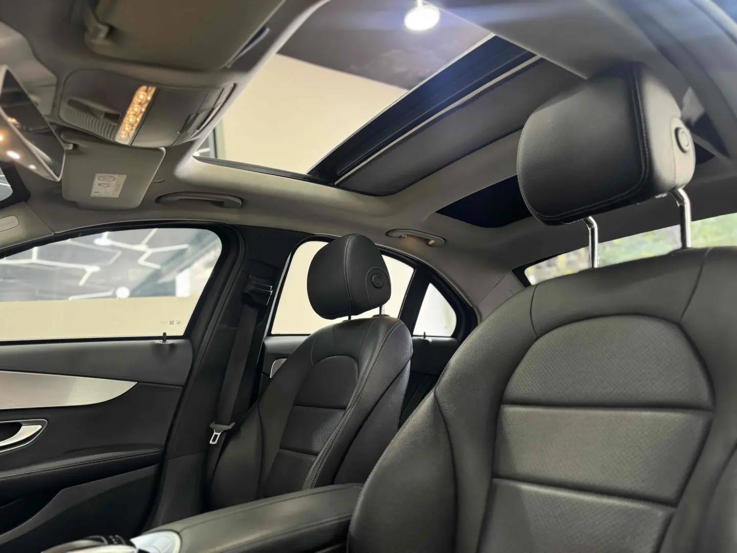 MERCDEDES BENZ C 200