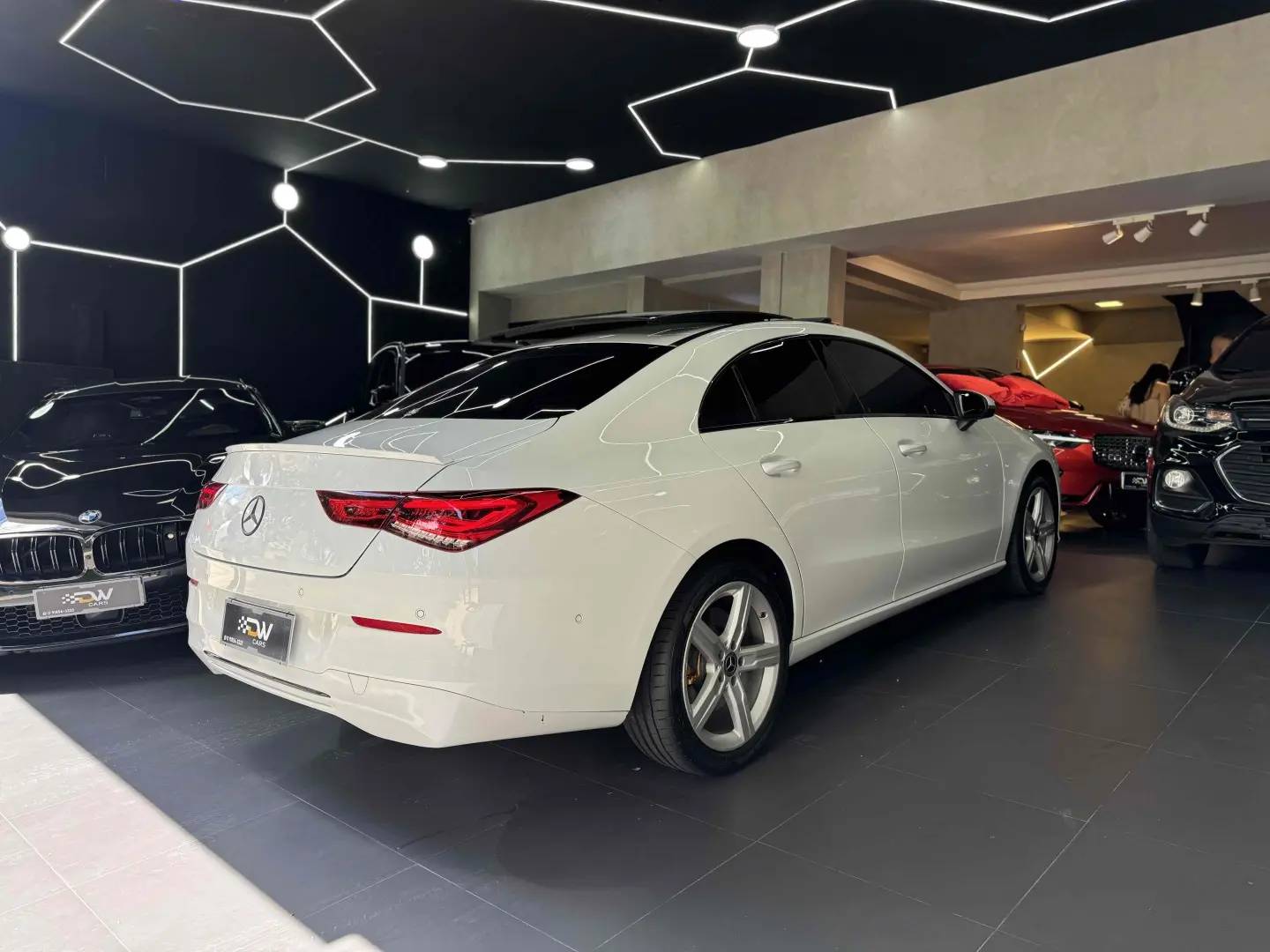 MERCEDES BENZ CLA 250