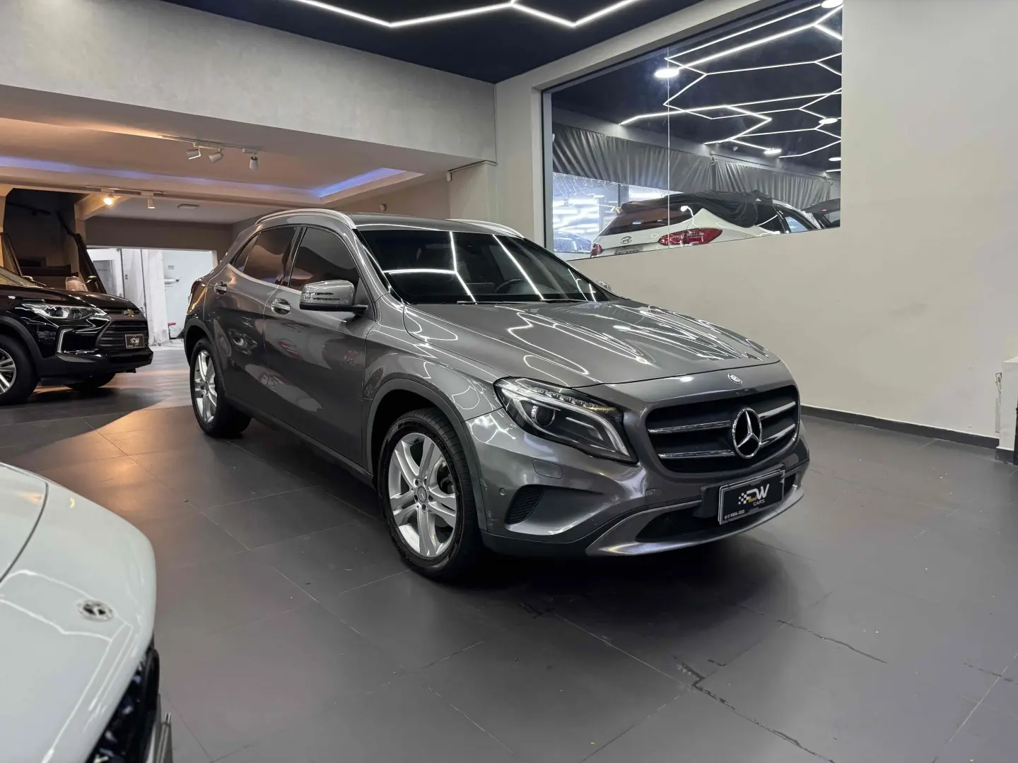 MERCEDES BENZ GLA 200
