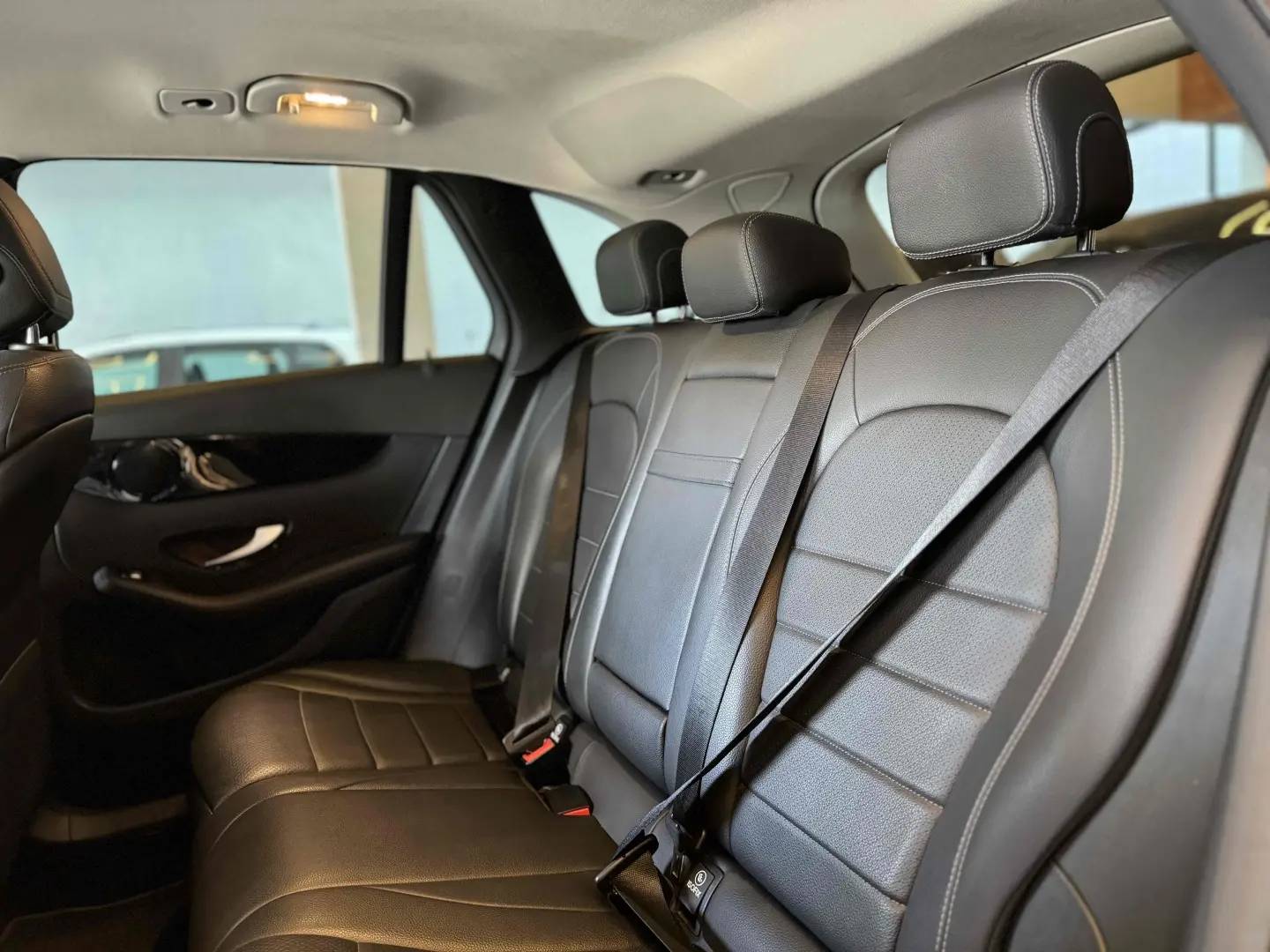 MERCEDES BENZ GLC 220D