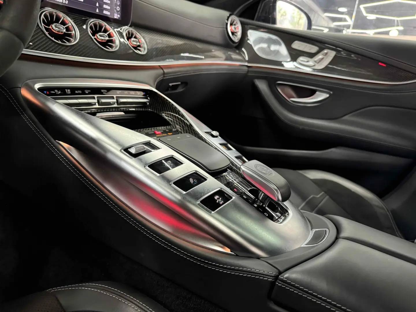MERCEDES BENZ GT 63 AMG