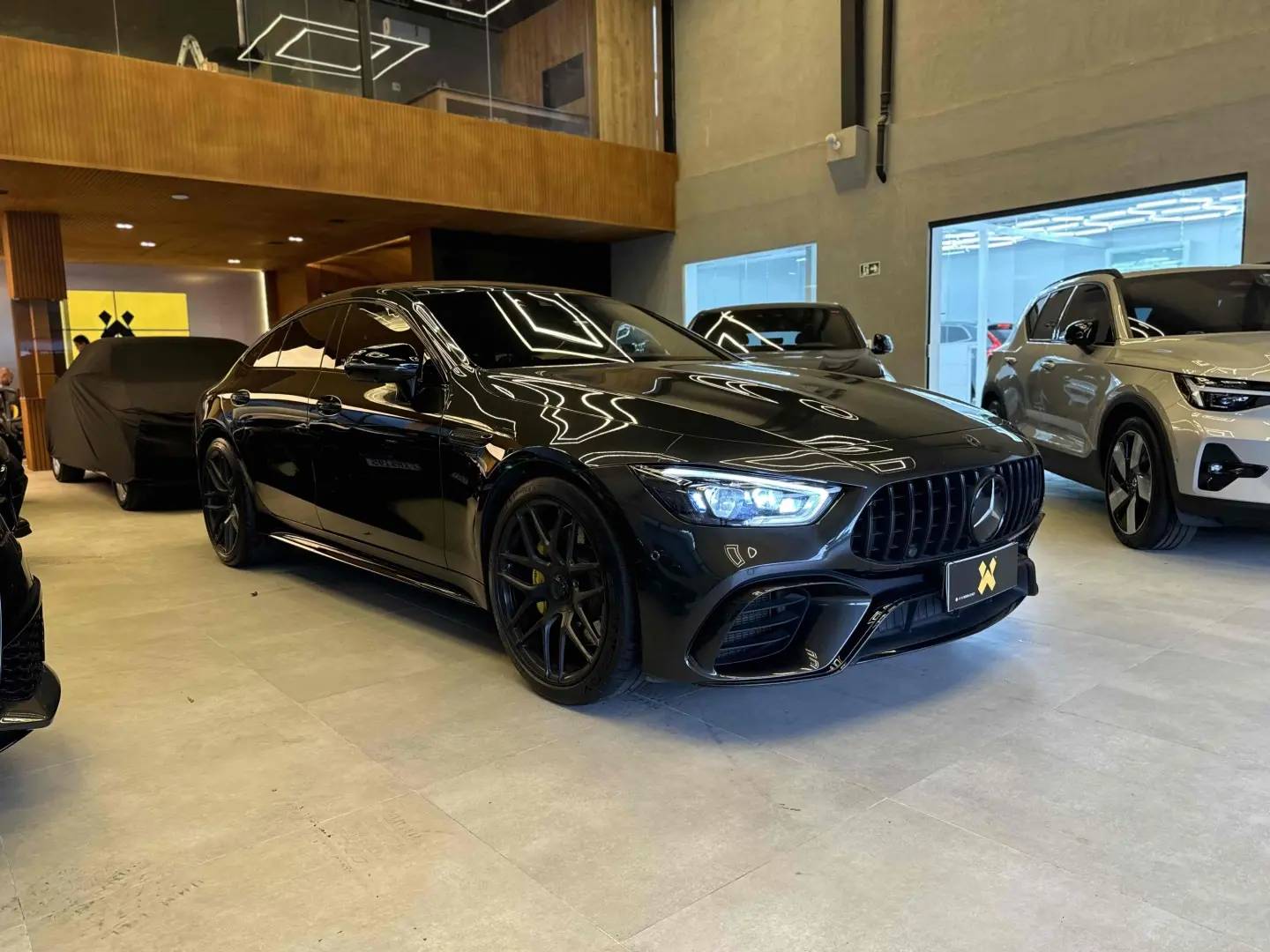 MERCEDES BENZ GT 63 AMG