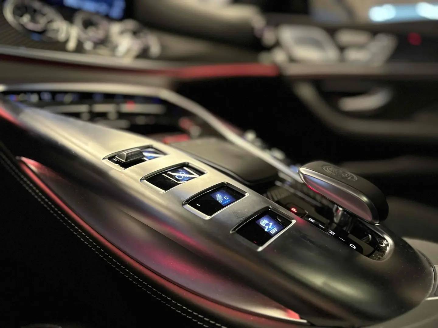 MERCEDES BENZ GT 63 AMG