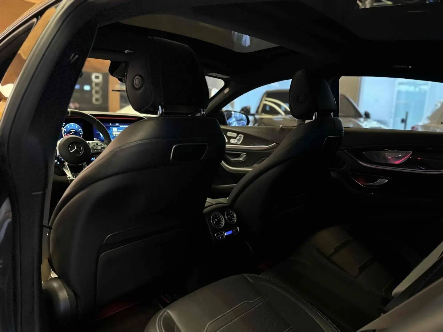 MERCEDES BENZ GT 63 AMG
