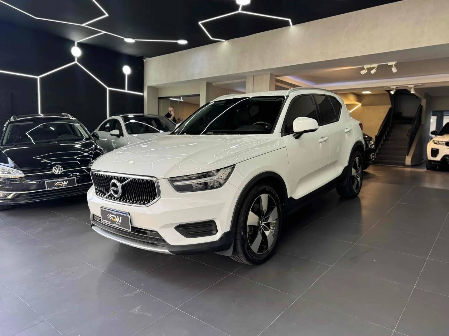 VOLVO XC 40