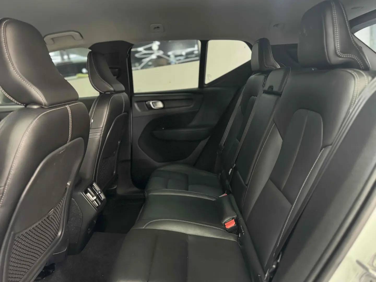 VOLVO XC 40