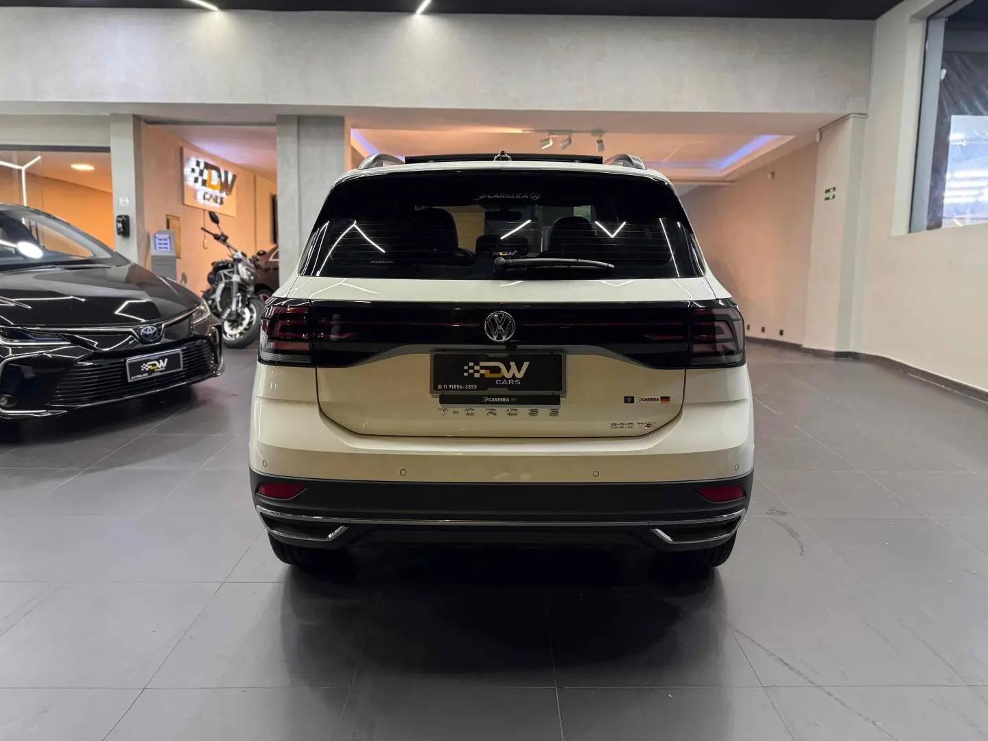 VOLKKWAGEN T-CROSS