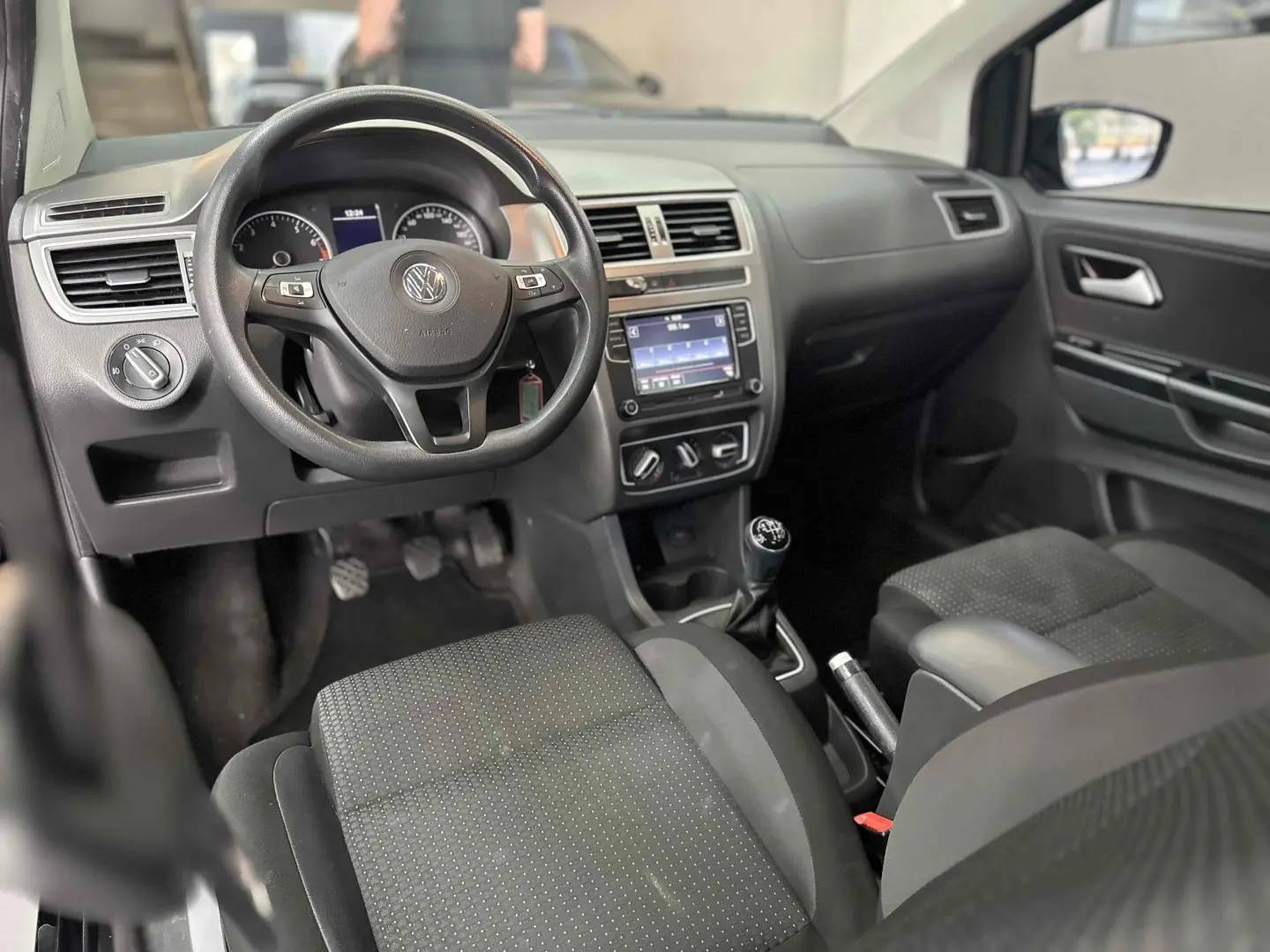 VOLKSWAGEN FOX