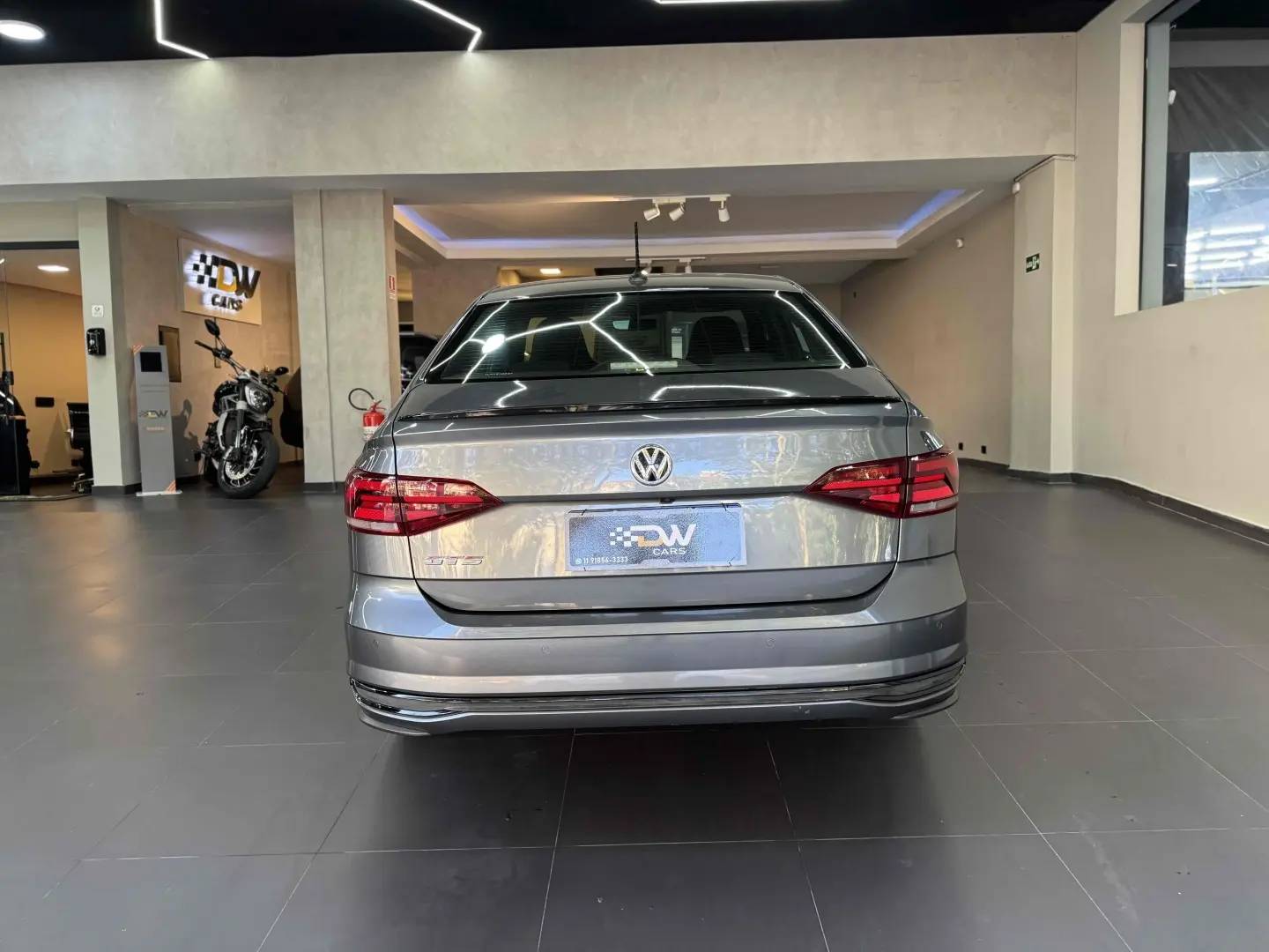 VOLKSWAGEN VIRTUS