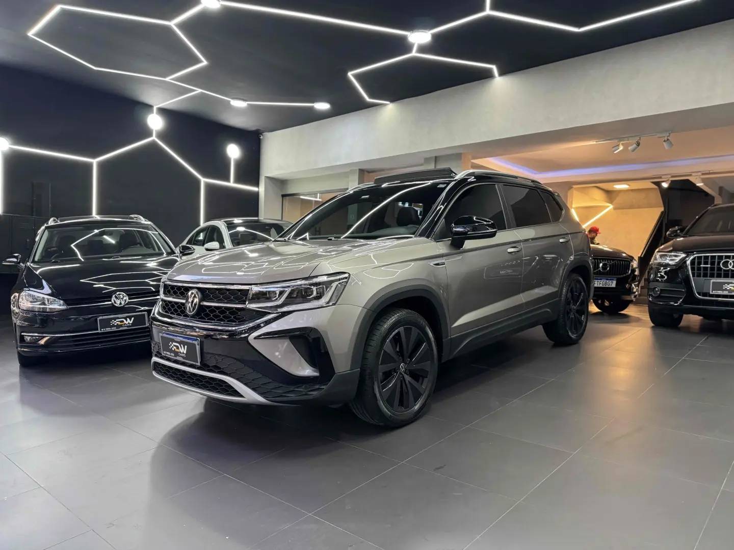 VOLSKWAGEN TAOS