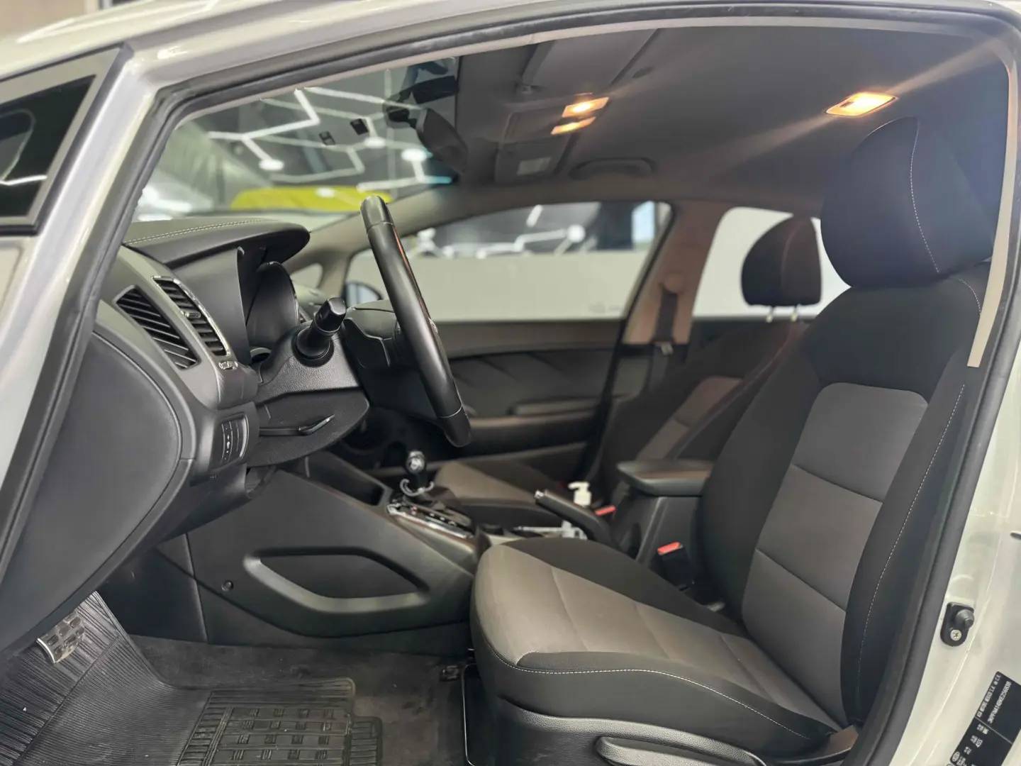 KIA CERATO