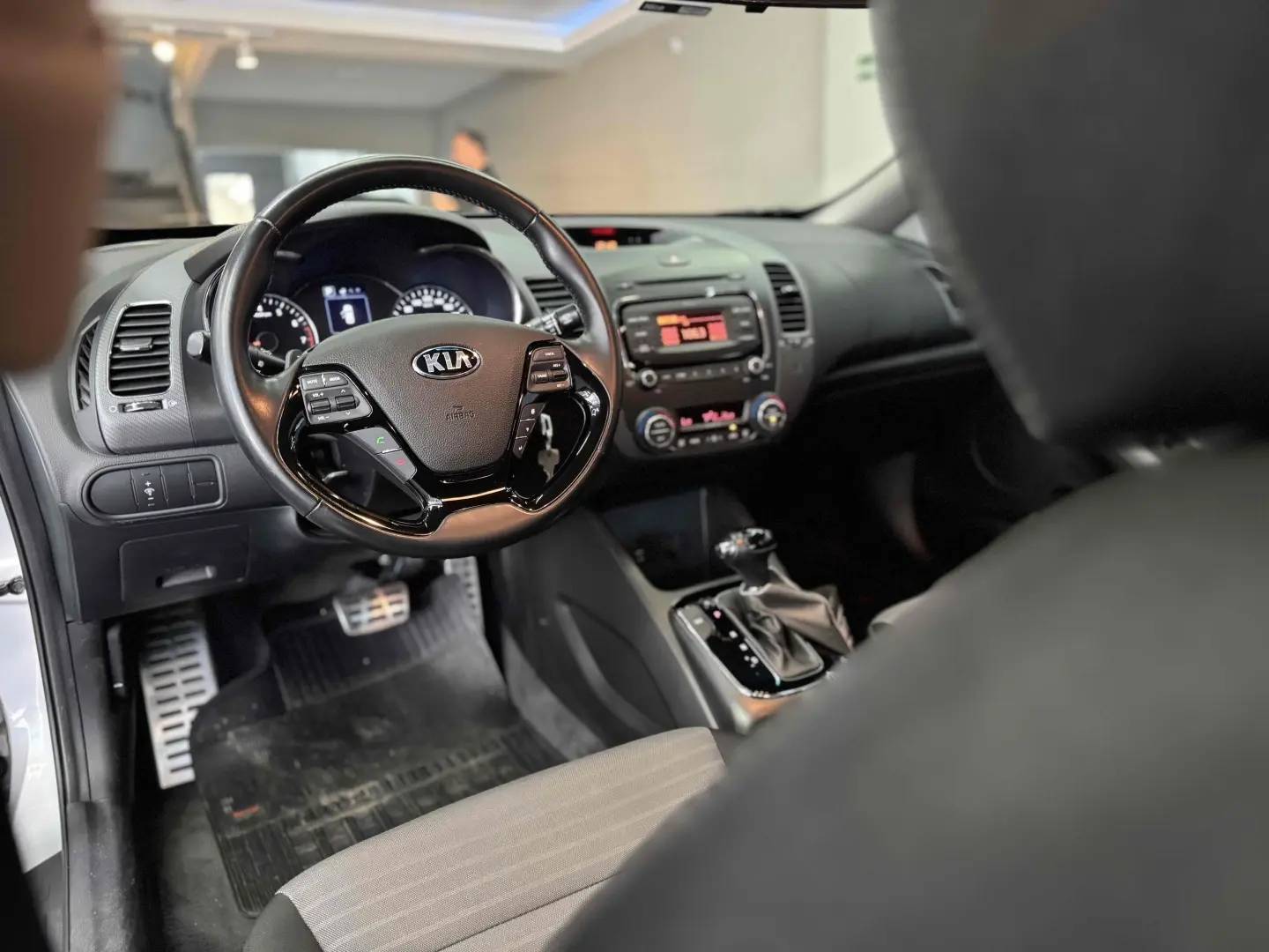 KIA CERATO