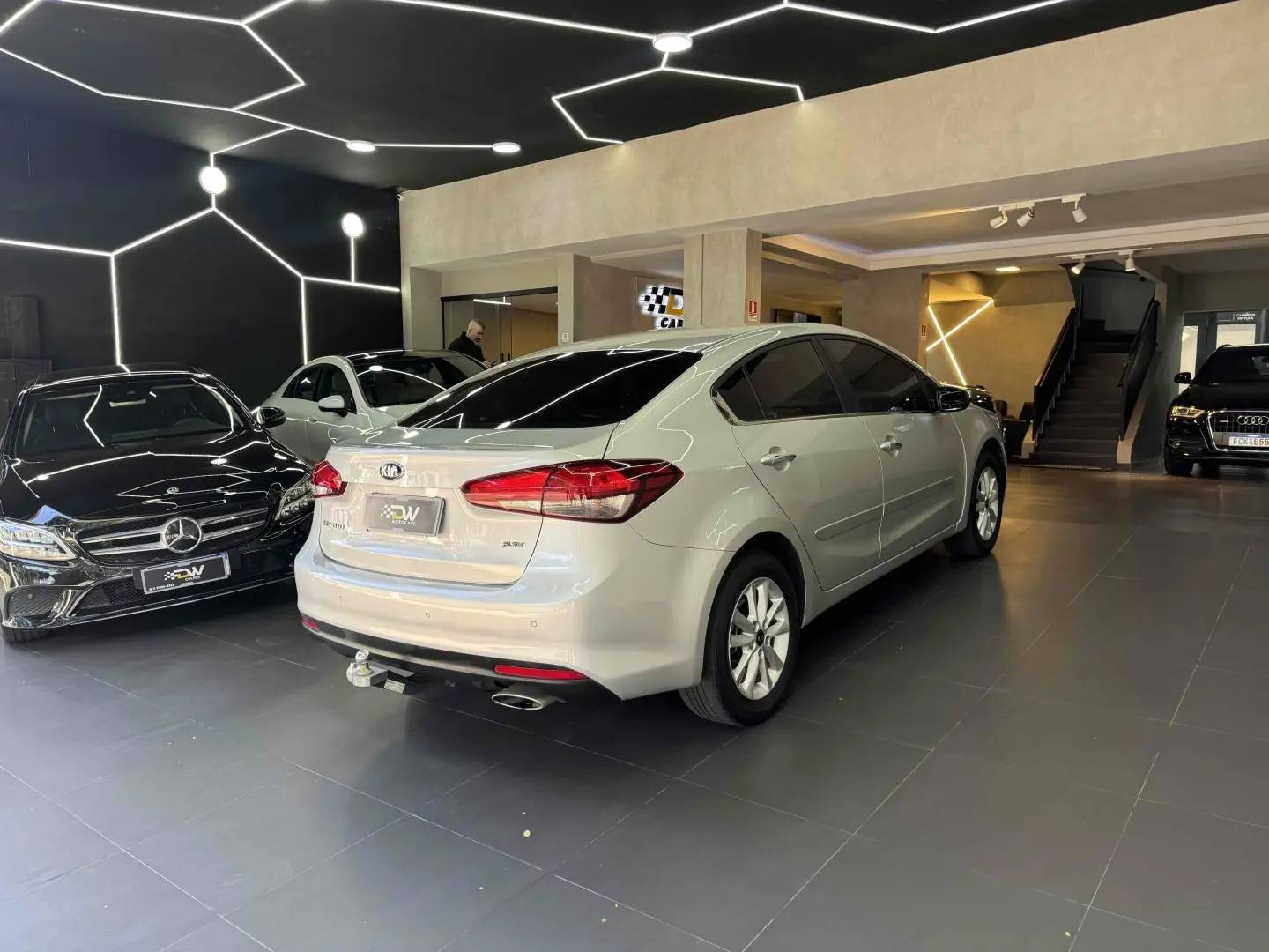 KIA CERATO