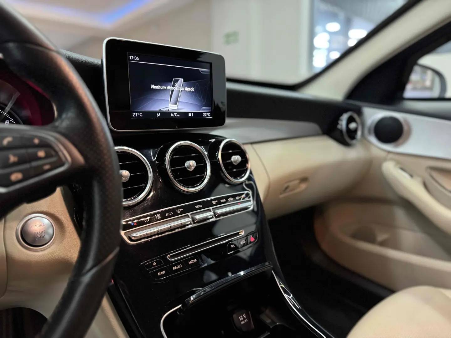 MERCEDES BENZ C180