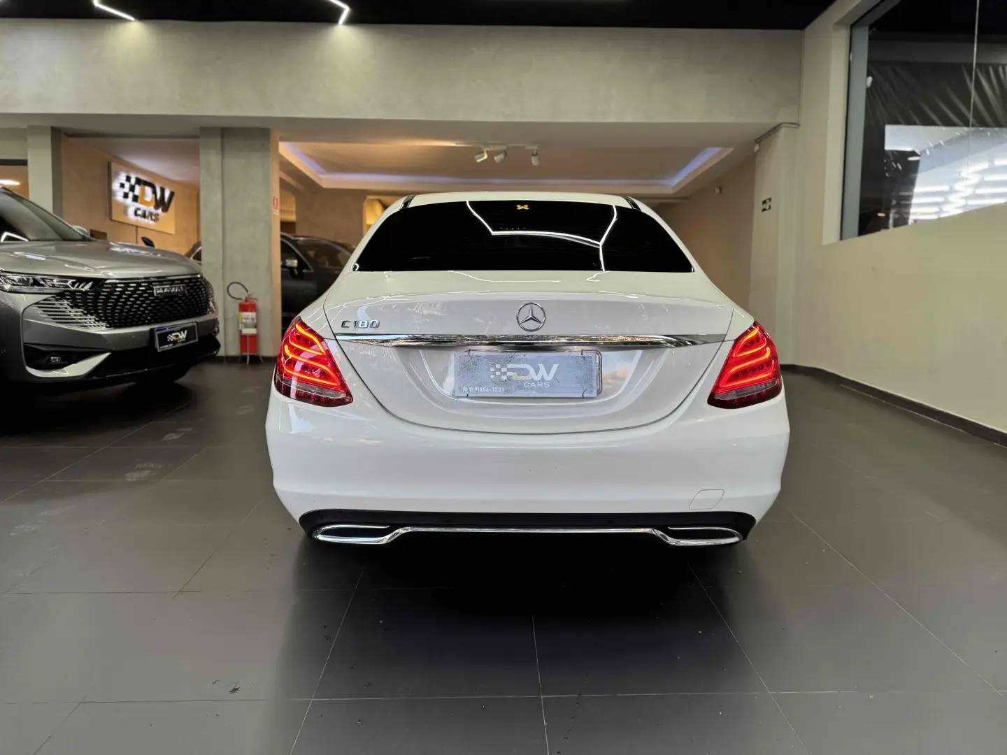 MERCEDES BENZ C180