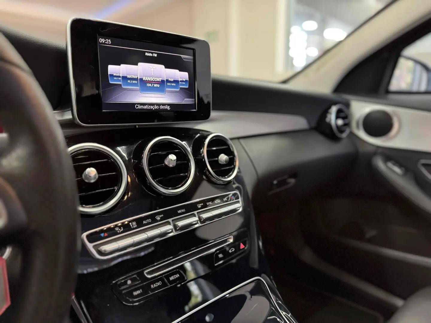 MERCEDES BENZ C250