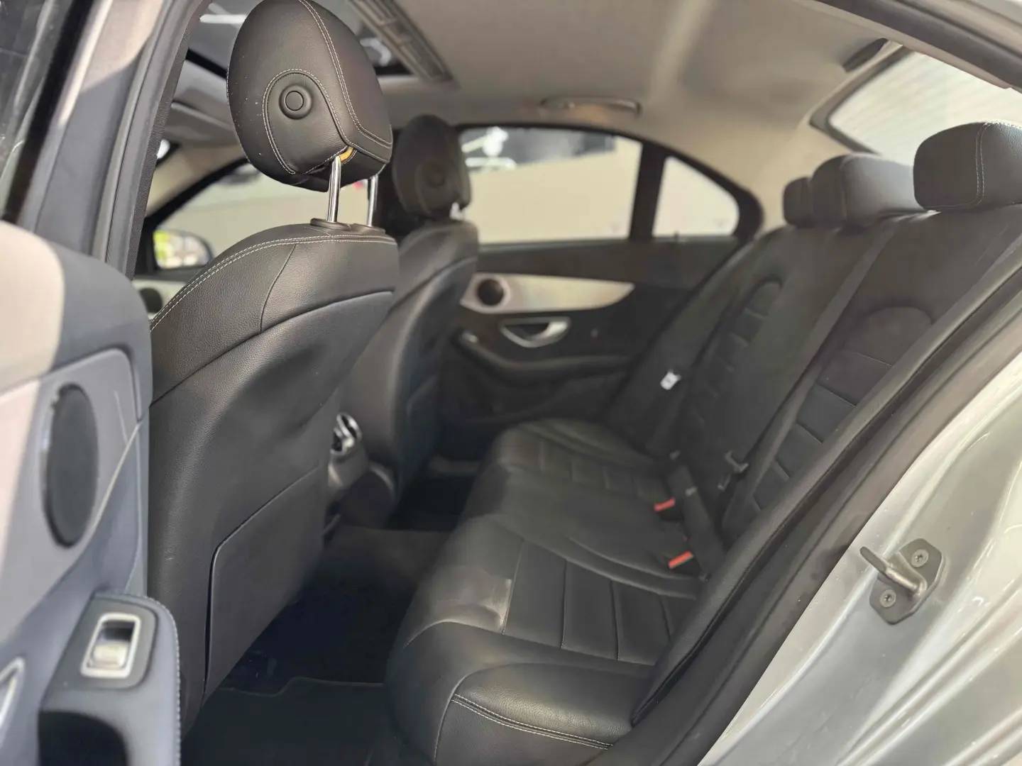 MERCEDES BENZ C250