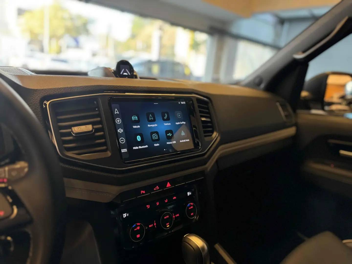 VOLKSWAGEN AMAROK