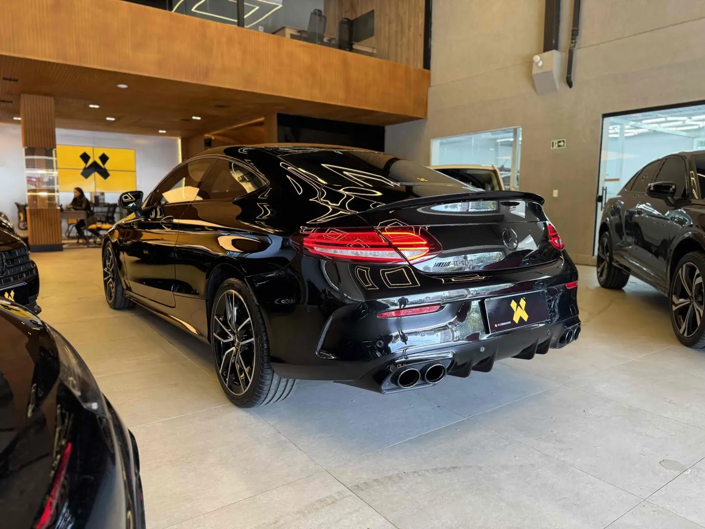 MERCEDES BENZ C43 AMG