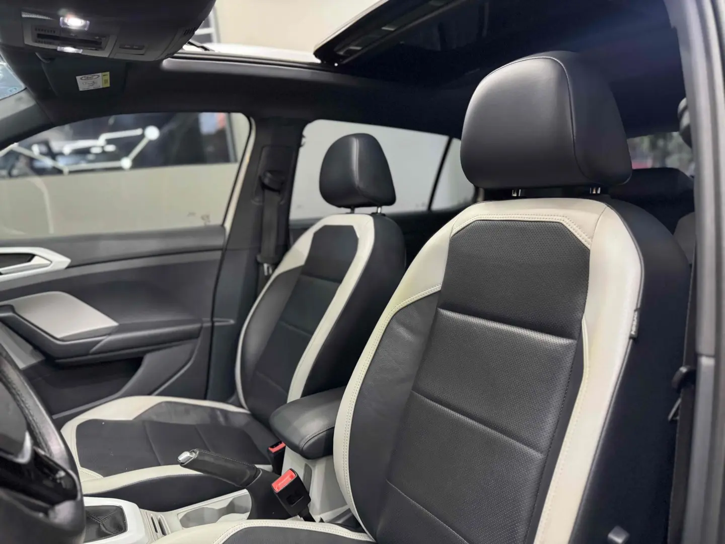 VOLKSWAGEN TCROSS