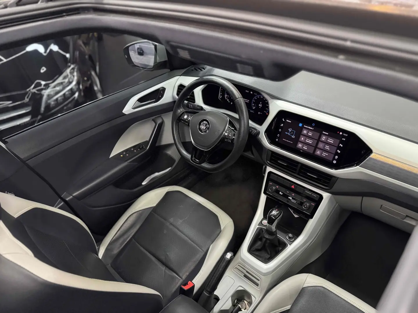VOLKSWAGEN TCROSS