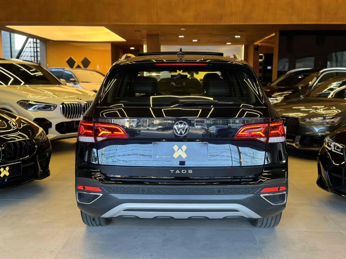 VOLKSWAGEN TAOS