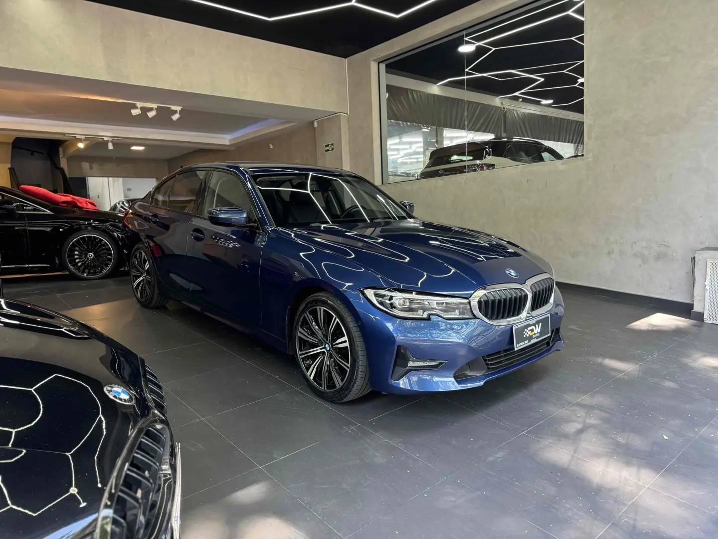 BMW 320I