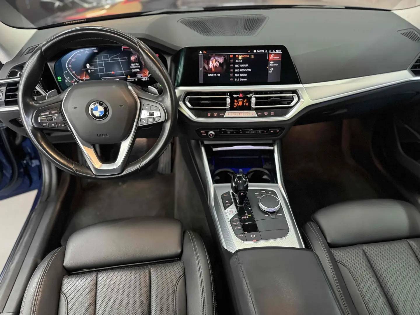 BMW 320I