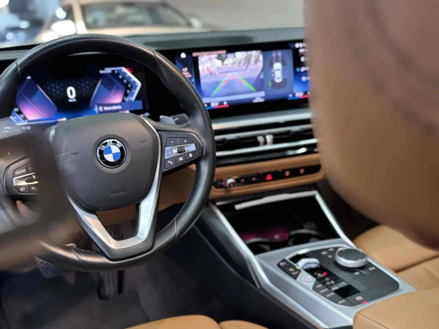 BMW 320I
