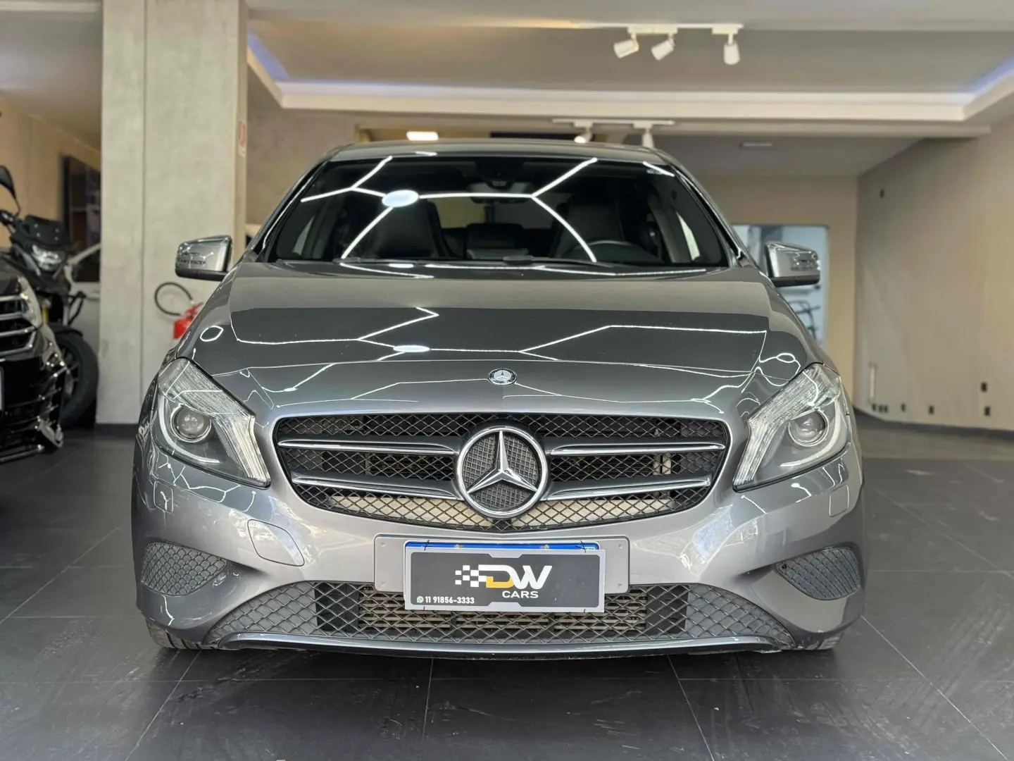 MERCEDES BENZ A200