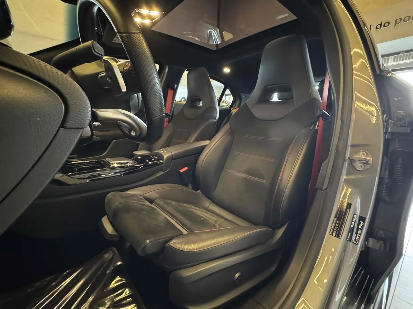 MERCEDES BENZ A35 AMG