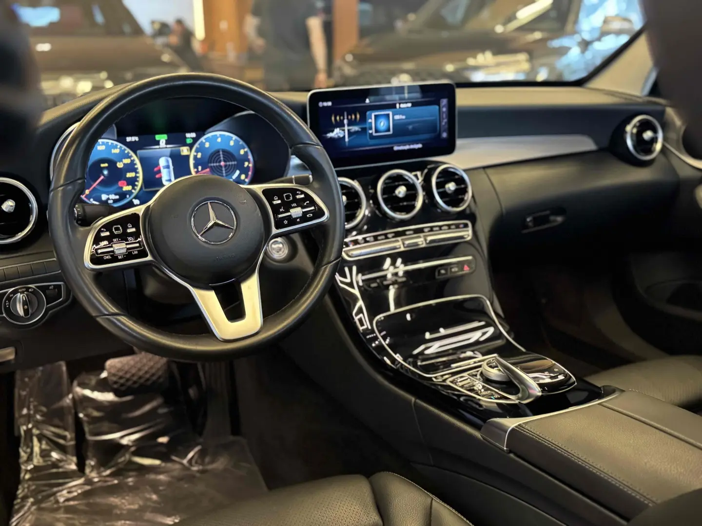 MERCEDES-BENZ C 200