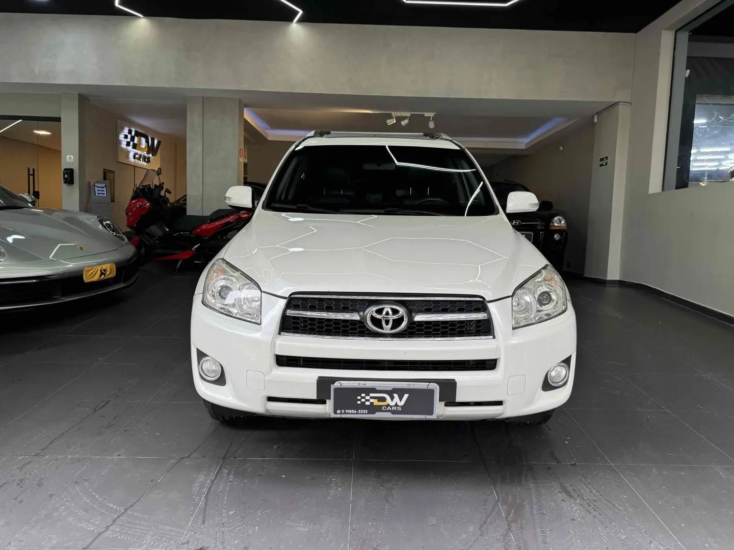 TOYOTA RAV4