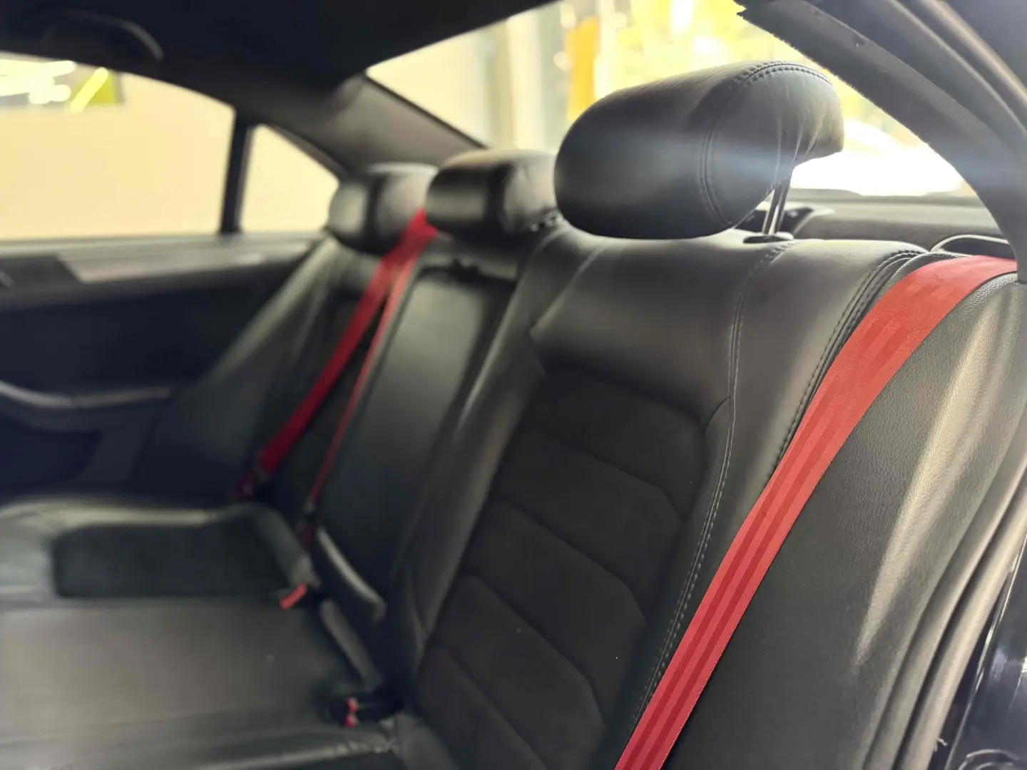 VOLKSWAGEM JETTA