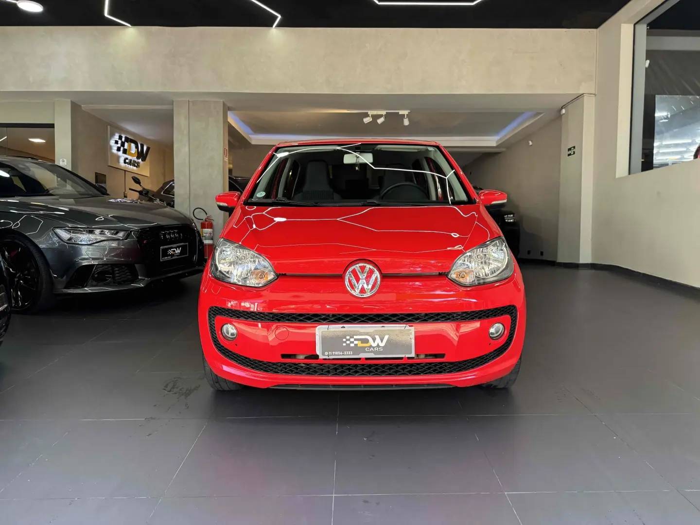 VOLKSWAGEN UP