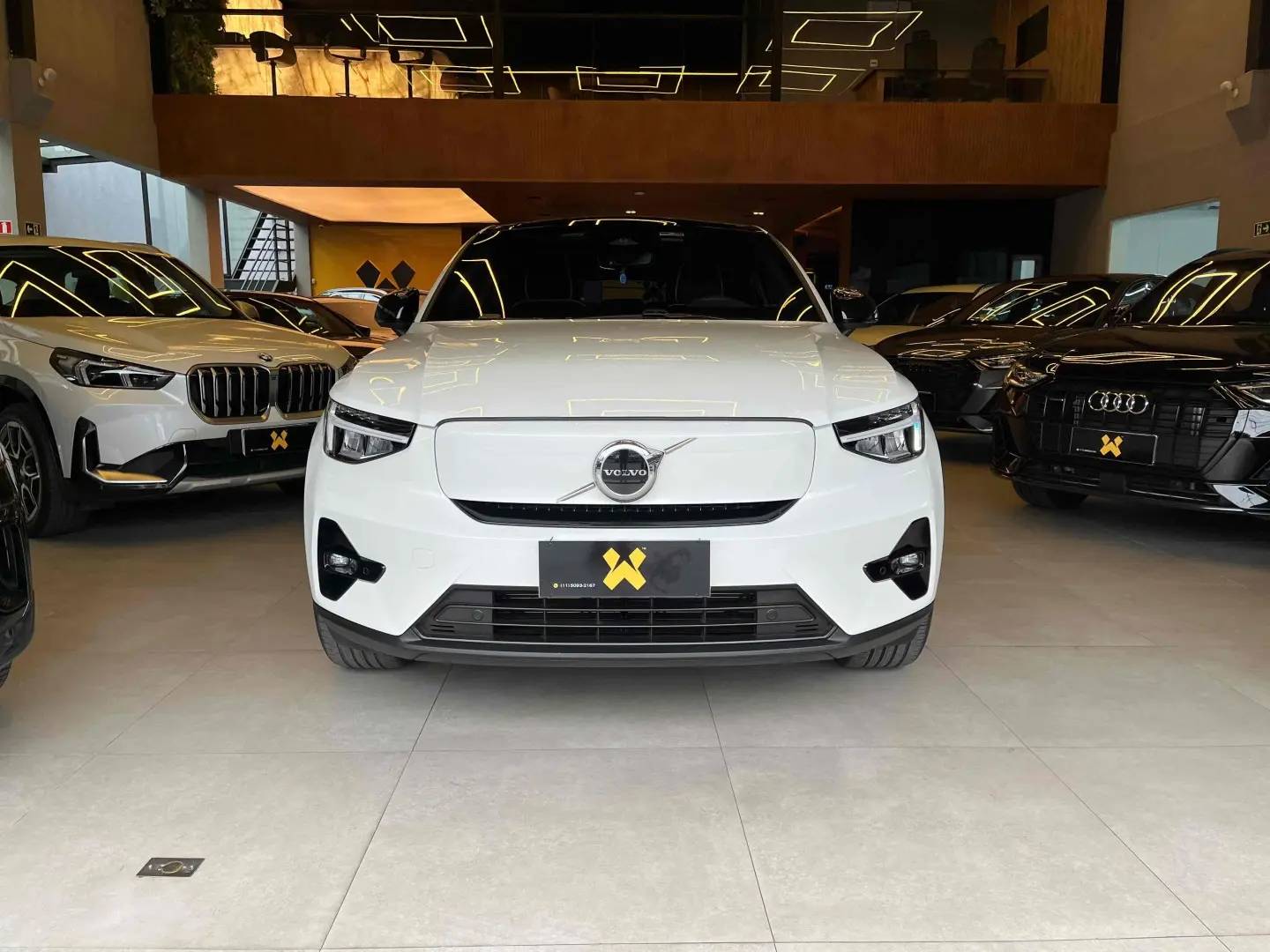 VOLVO C40