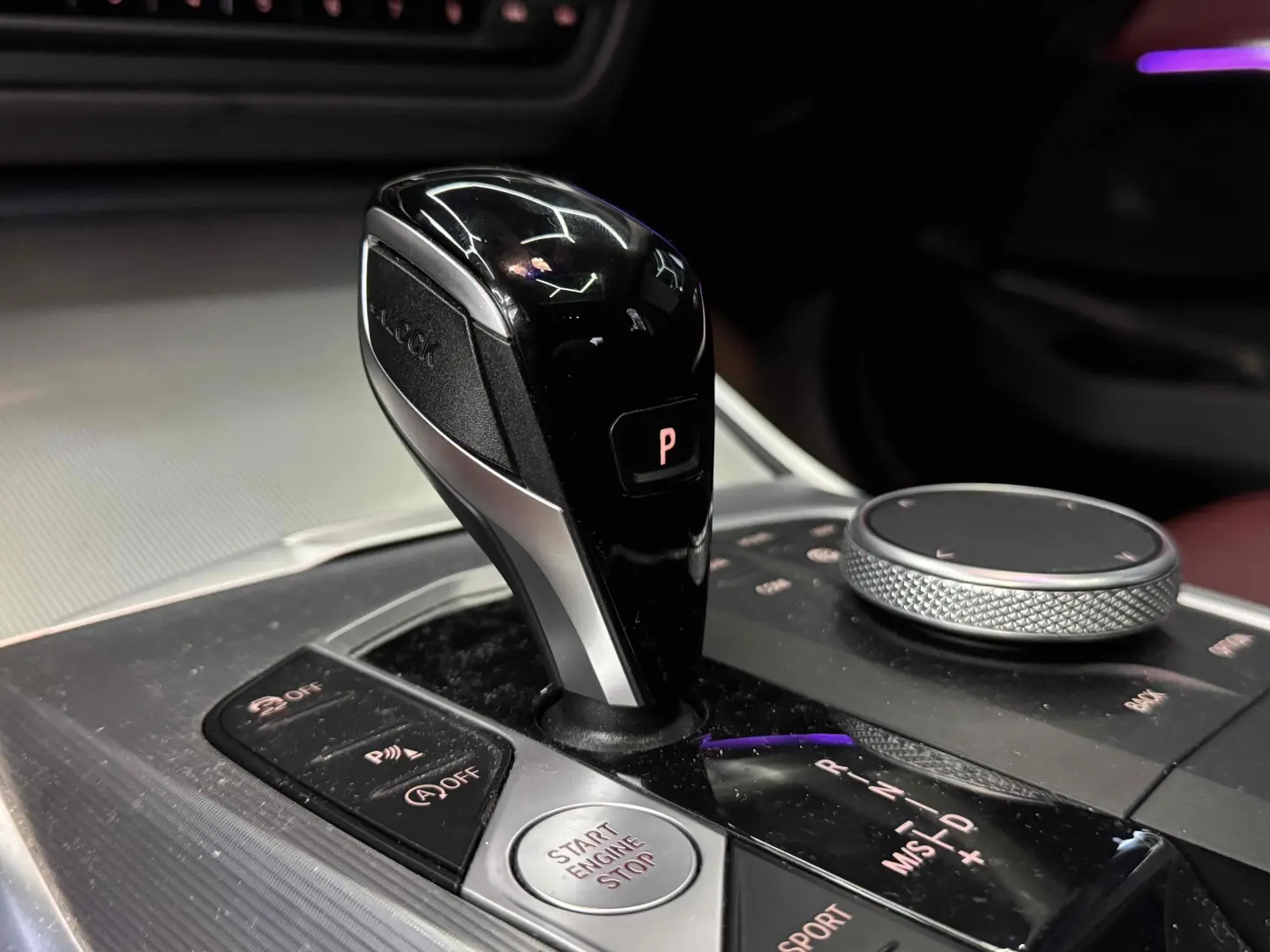 BMW 320I