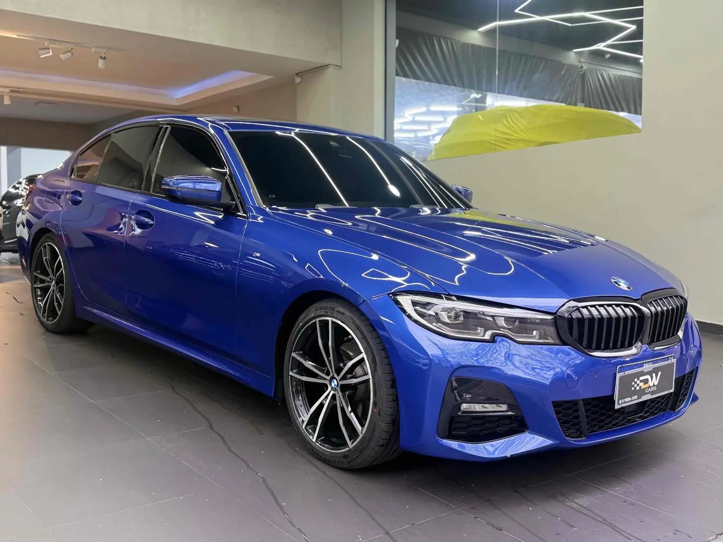 BMW 320I