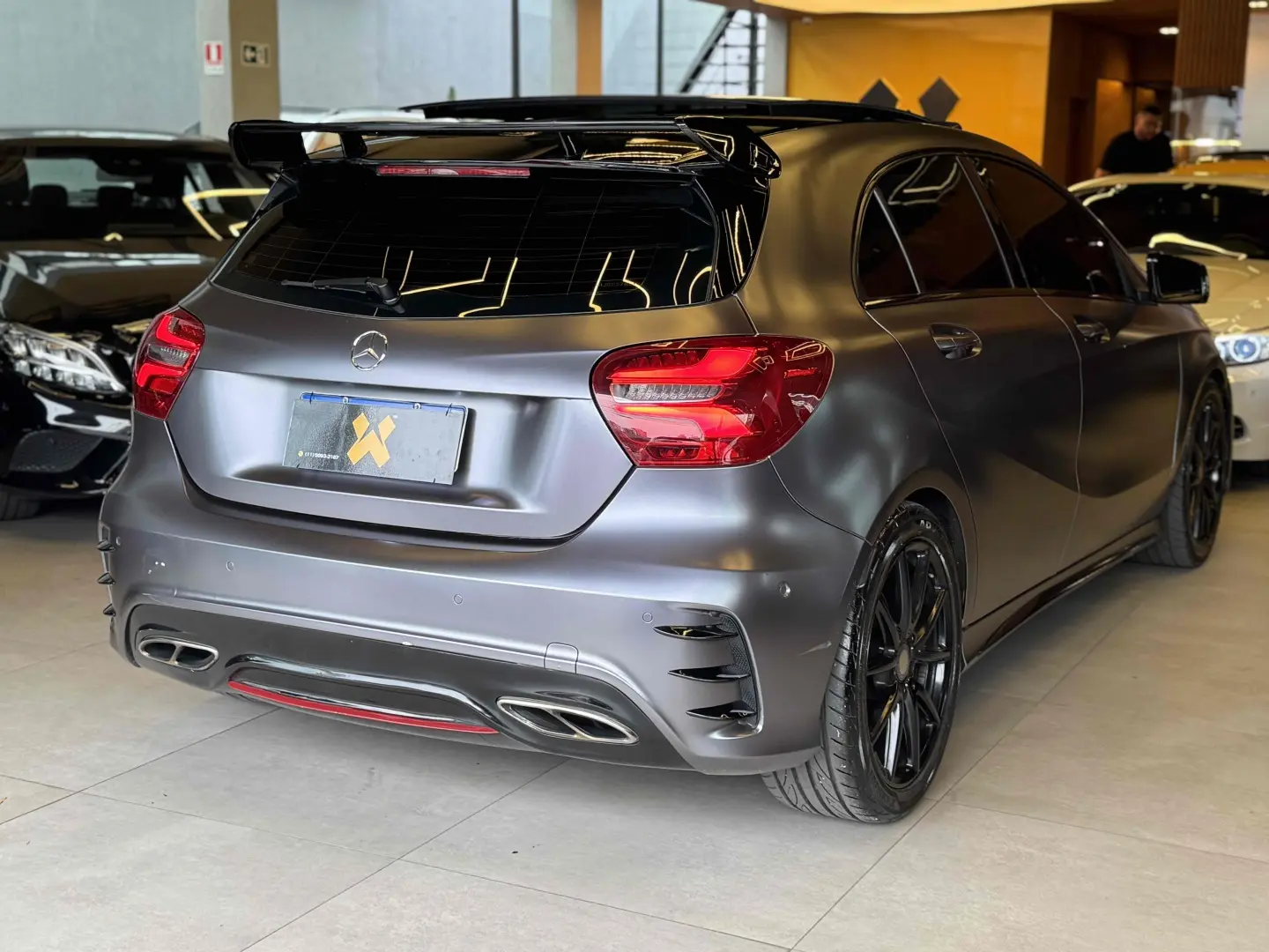 MERCEDES-BENZ A 250