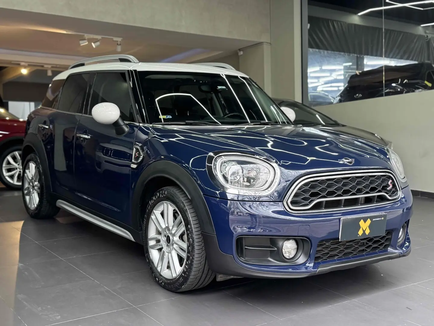 MINI COUNTRYMAN